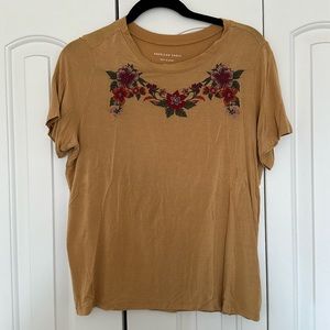 American eagle flowy tee